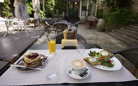 Barrique 17 - Breakfast At Restaurant & Minibar - Old Town